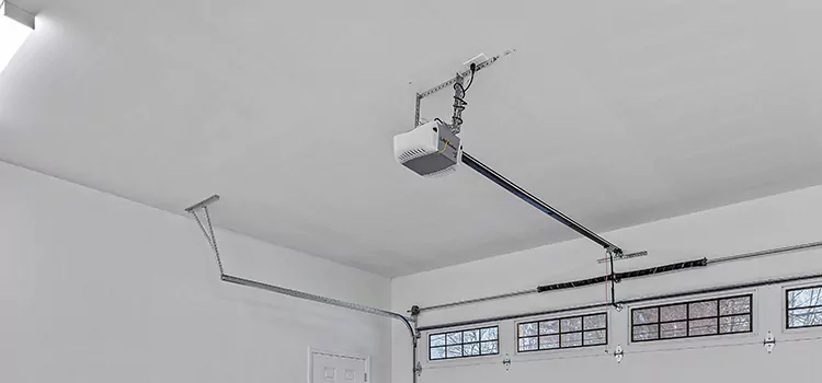 Experienced Garage Door Installers St. Matthews